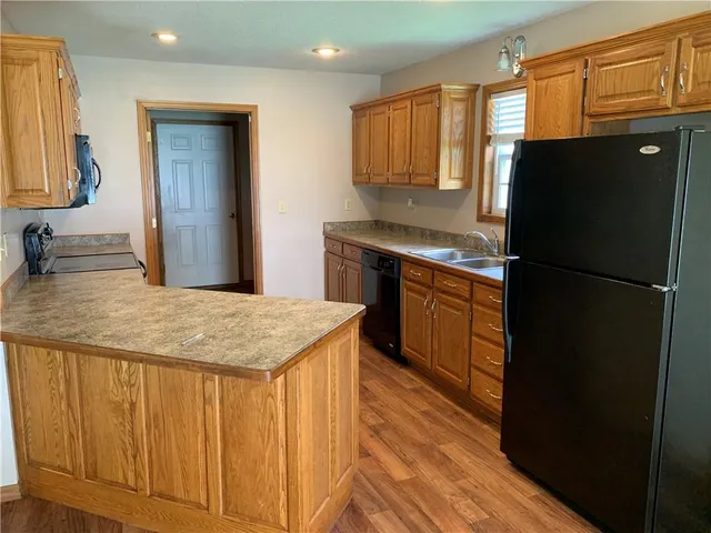 $214,900 | 1019 Hugh Street, Frontenac, KS 66763