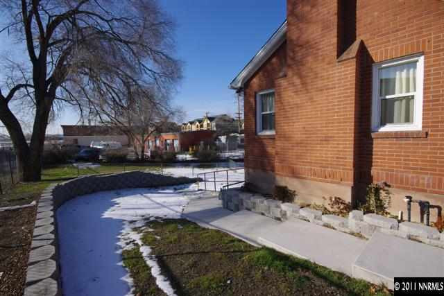 195 Booth Street Reno, NV 89509 - Photo 3 of 13 a view of a backyard with a garden
