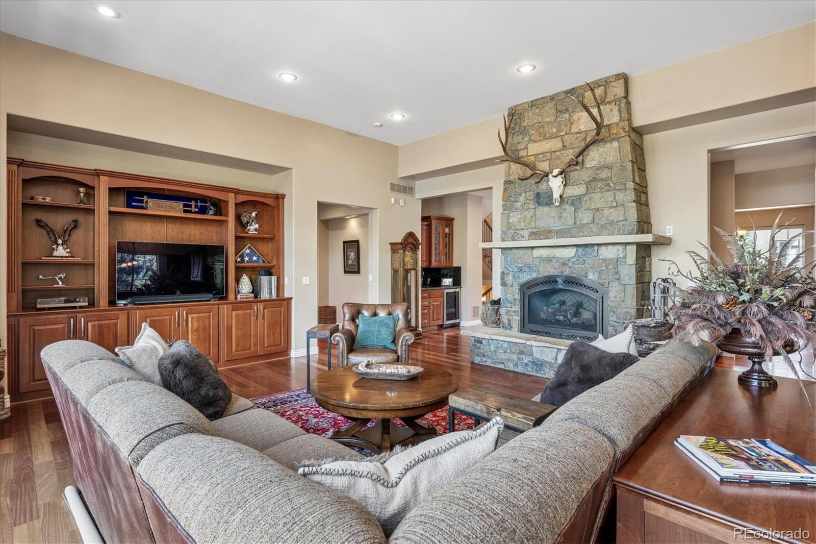 5829 Amber Ridge Drive Castle Rock, CO 80108 - Photo 12 of 50