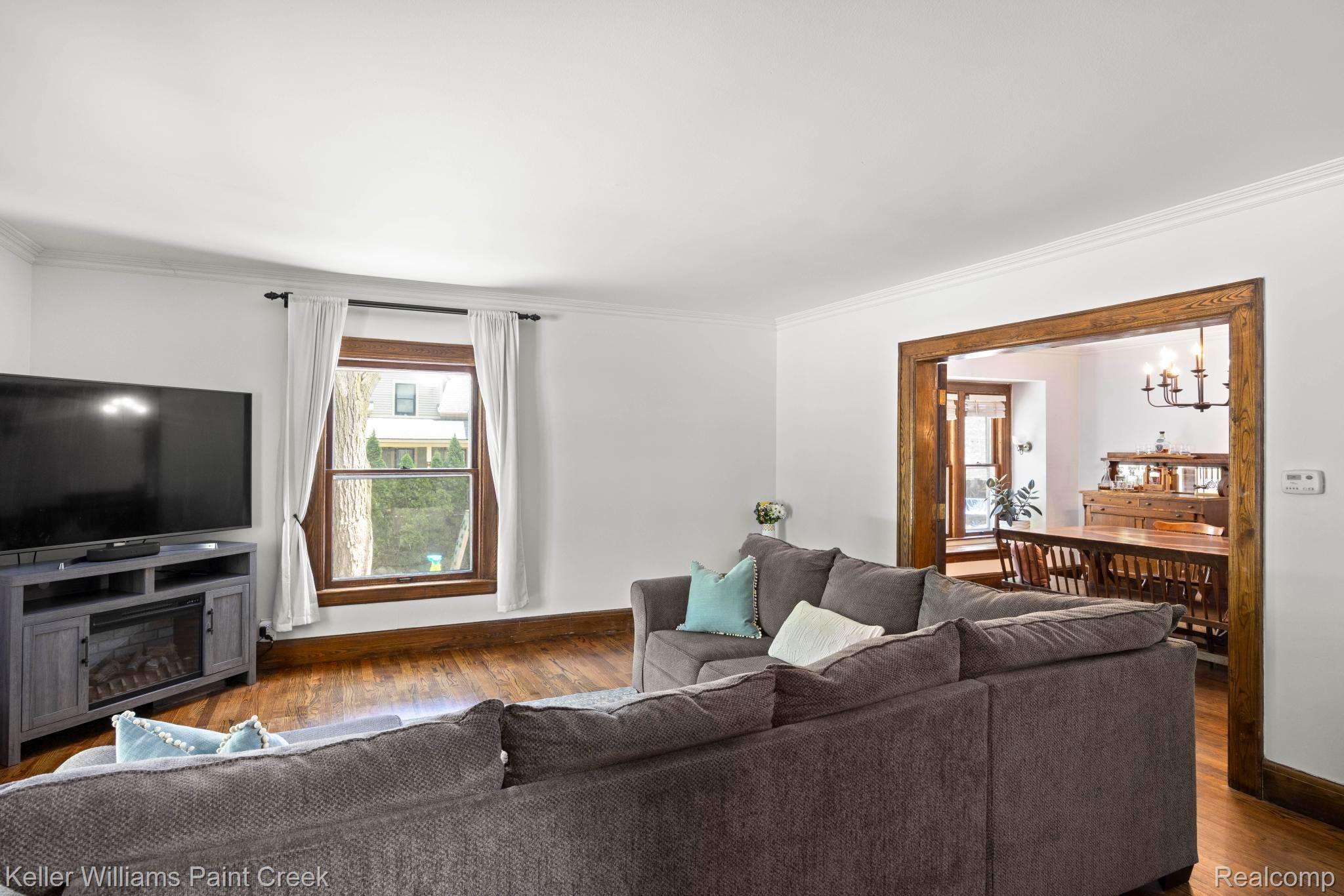 167 West Washington Street Romeo, MI 48065 - Photo 8 of 45 Spacious Living Room with Picture Window