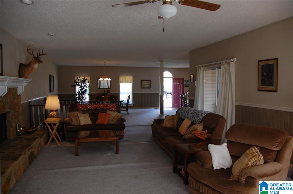 504 Lakeshore Lane Oneonta, AL 35121 - Photo 13 of 37
