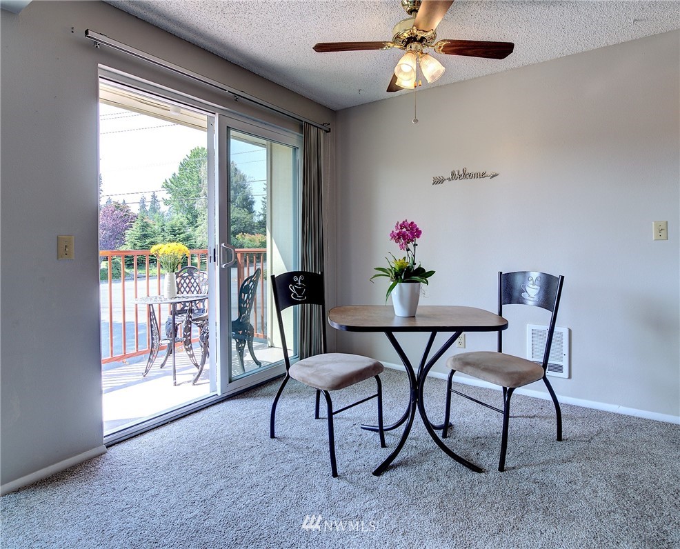 335 Heather Road, Unit 308 Everett, WA 98203 - Photo 5 of 15
