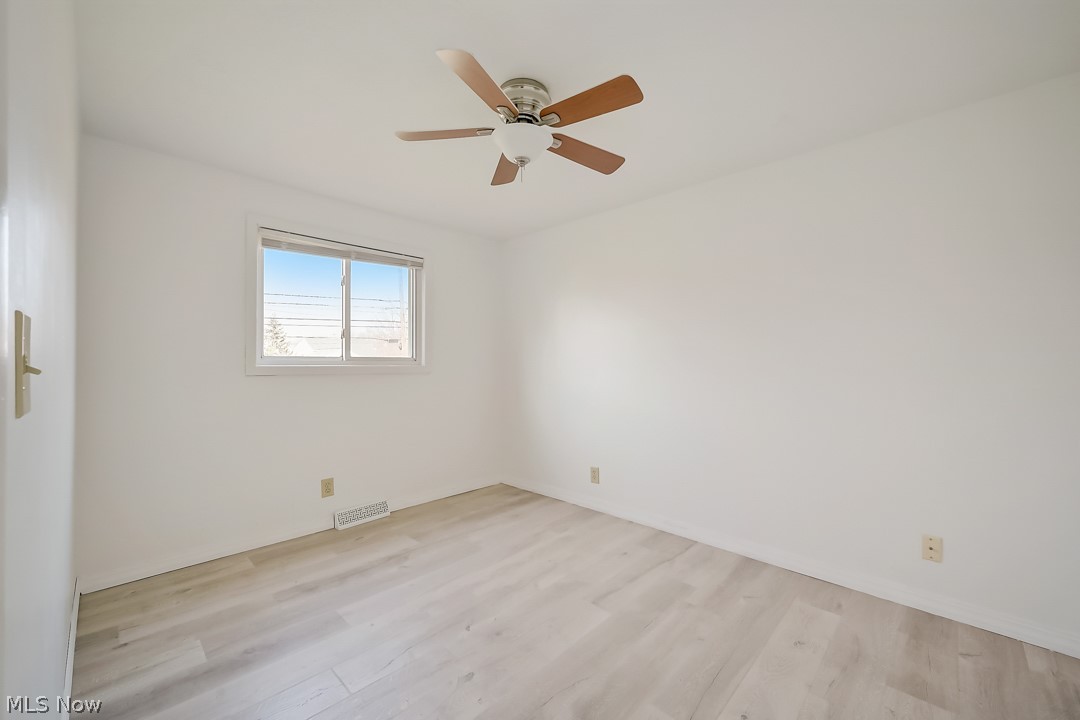5241 Jaycox Road North Ridgeville, OH 44039 - Photo 17 of 26