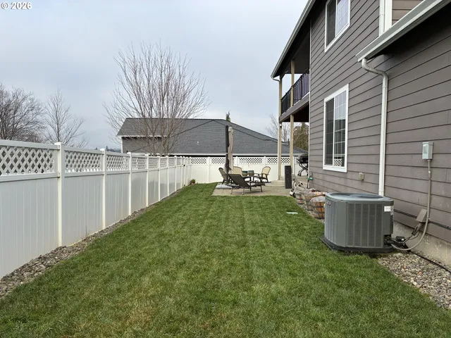 $675,000 | 786 North View Drive, Winchester, OR 97495