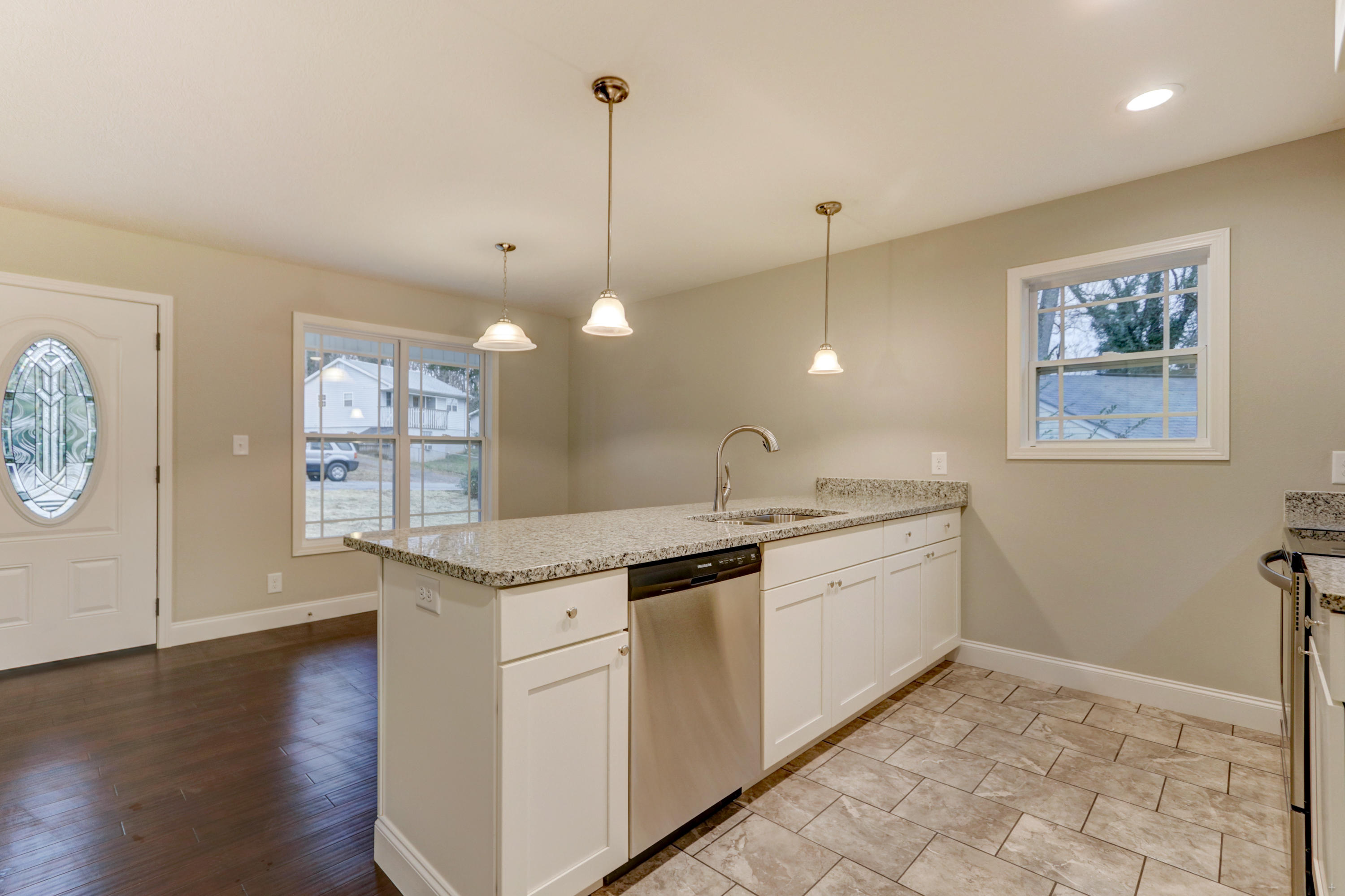 125 Wainwright Road Oak Ridge, TN 37830 - Photo 6 of 19 Positive Perceptions-8 (1)