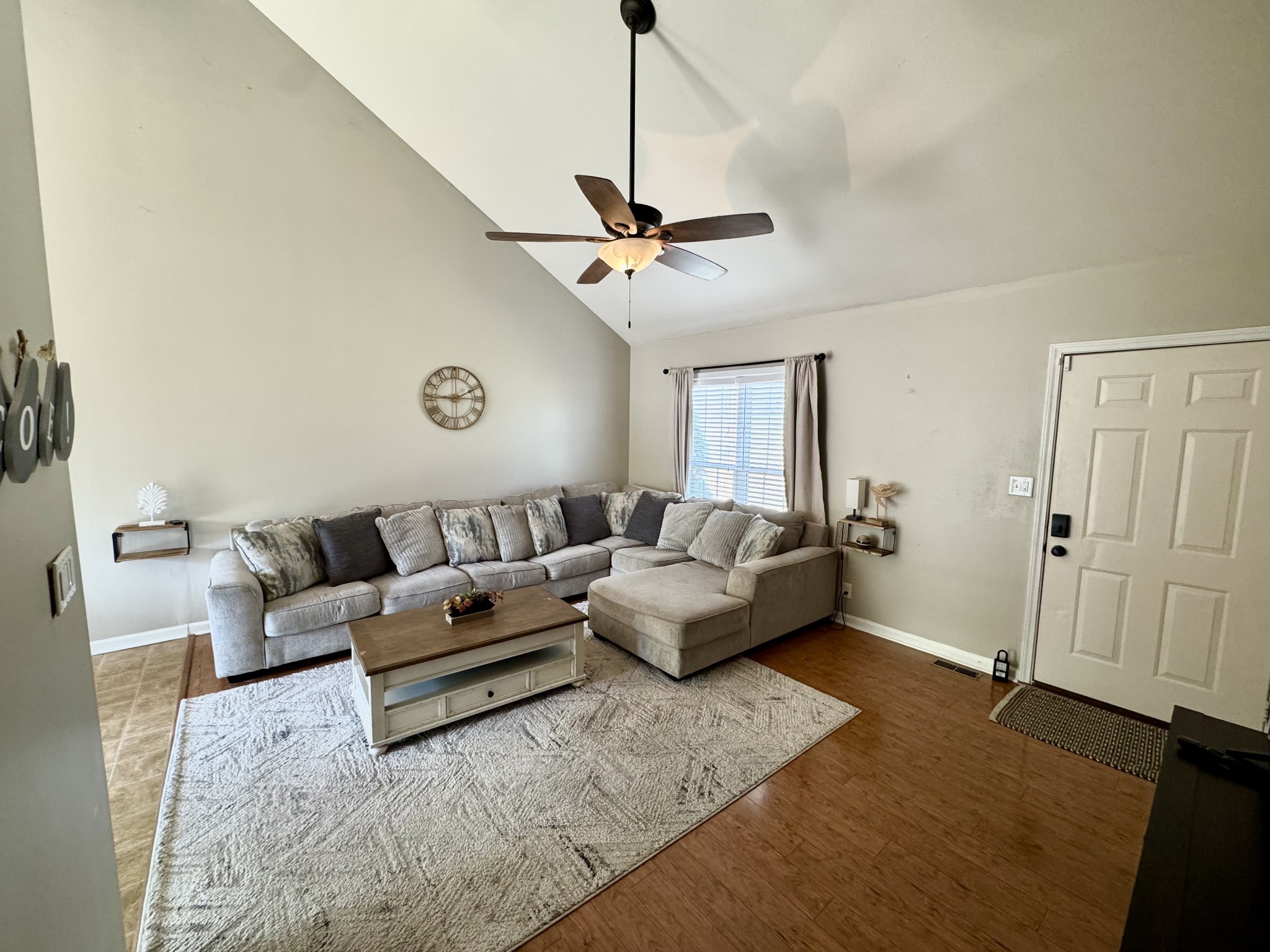 2099 Ferry Road Clarksville, TN 37040 - Photo 3 of 26