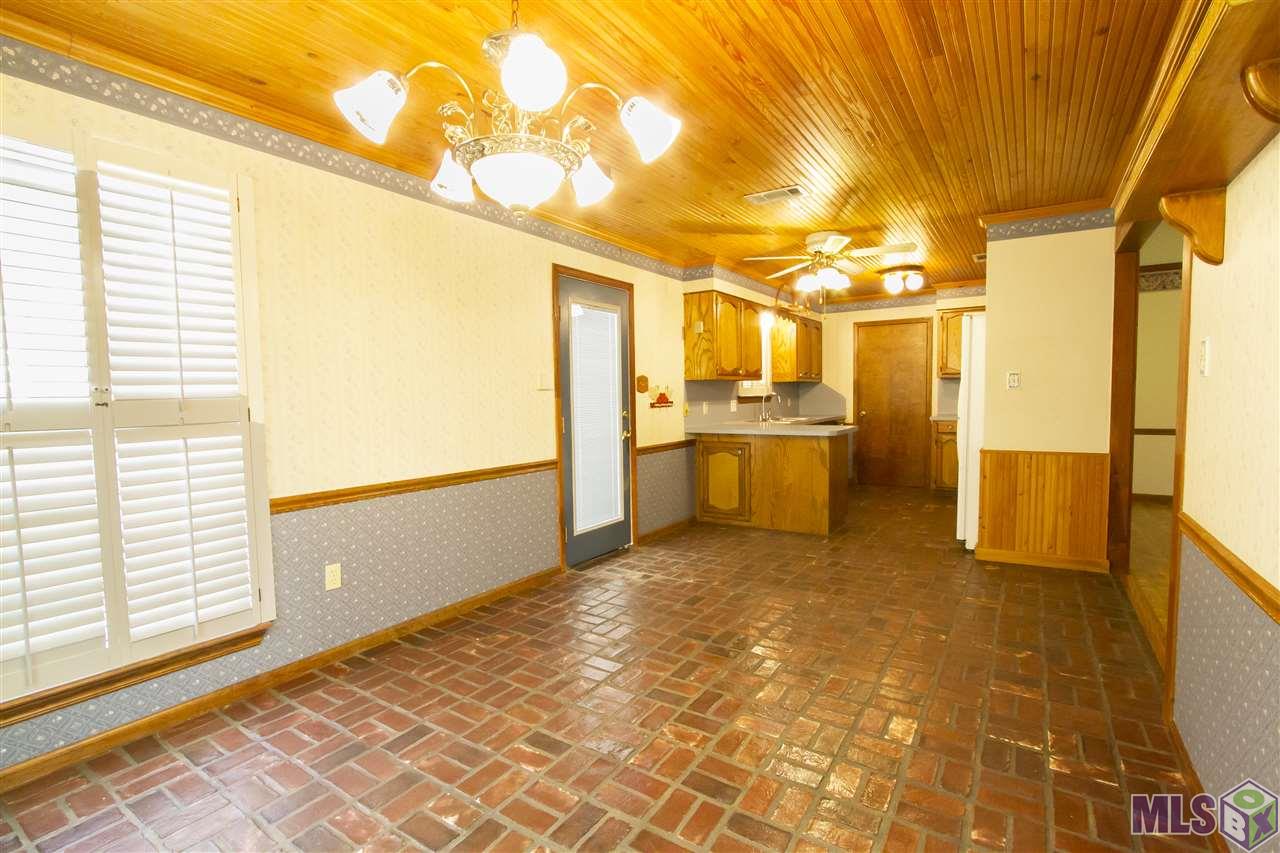 21010 Cullen Road Denham Springs, LA 70726 - Photo 4 of 20 Dining
