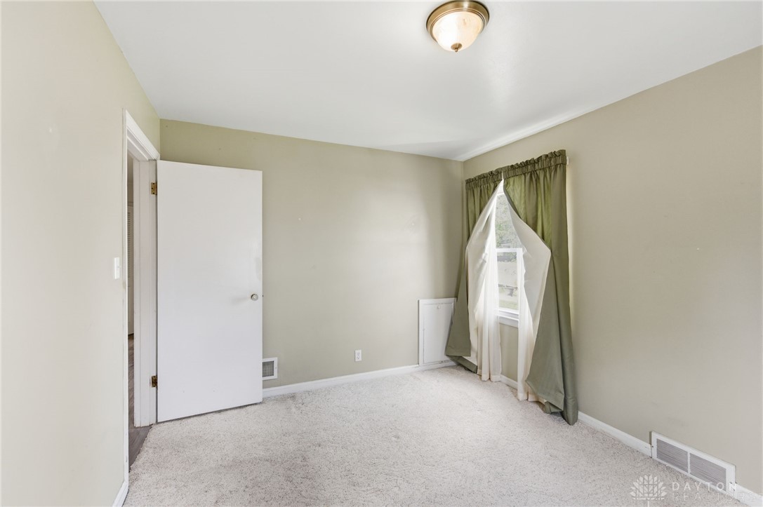 1290 Main Street Hamilton, OH 45013 - Photo 16 of 49