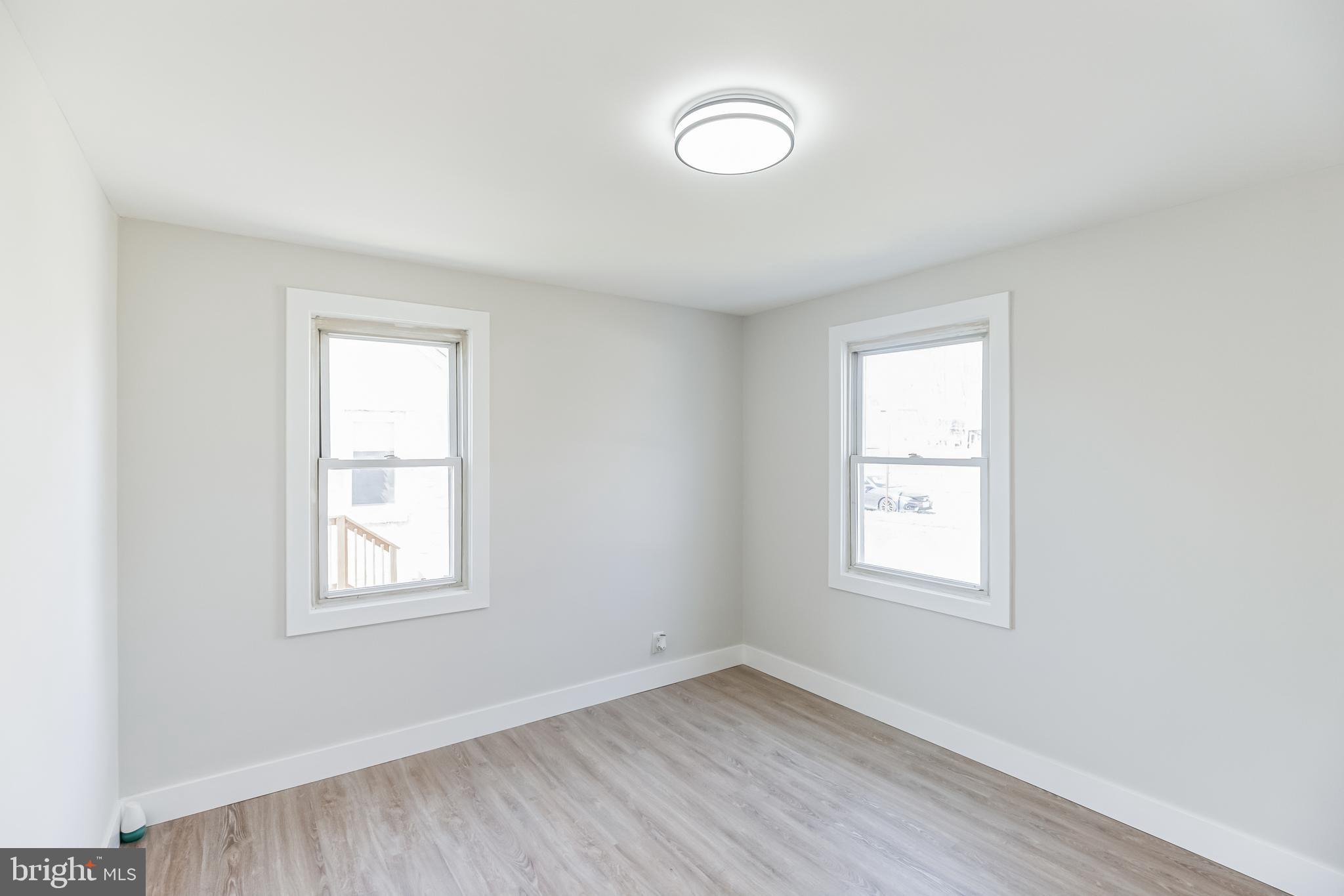 30 South Fellowship Road Maple Shade, NJ 08052 - Photo 17 of 30