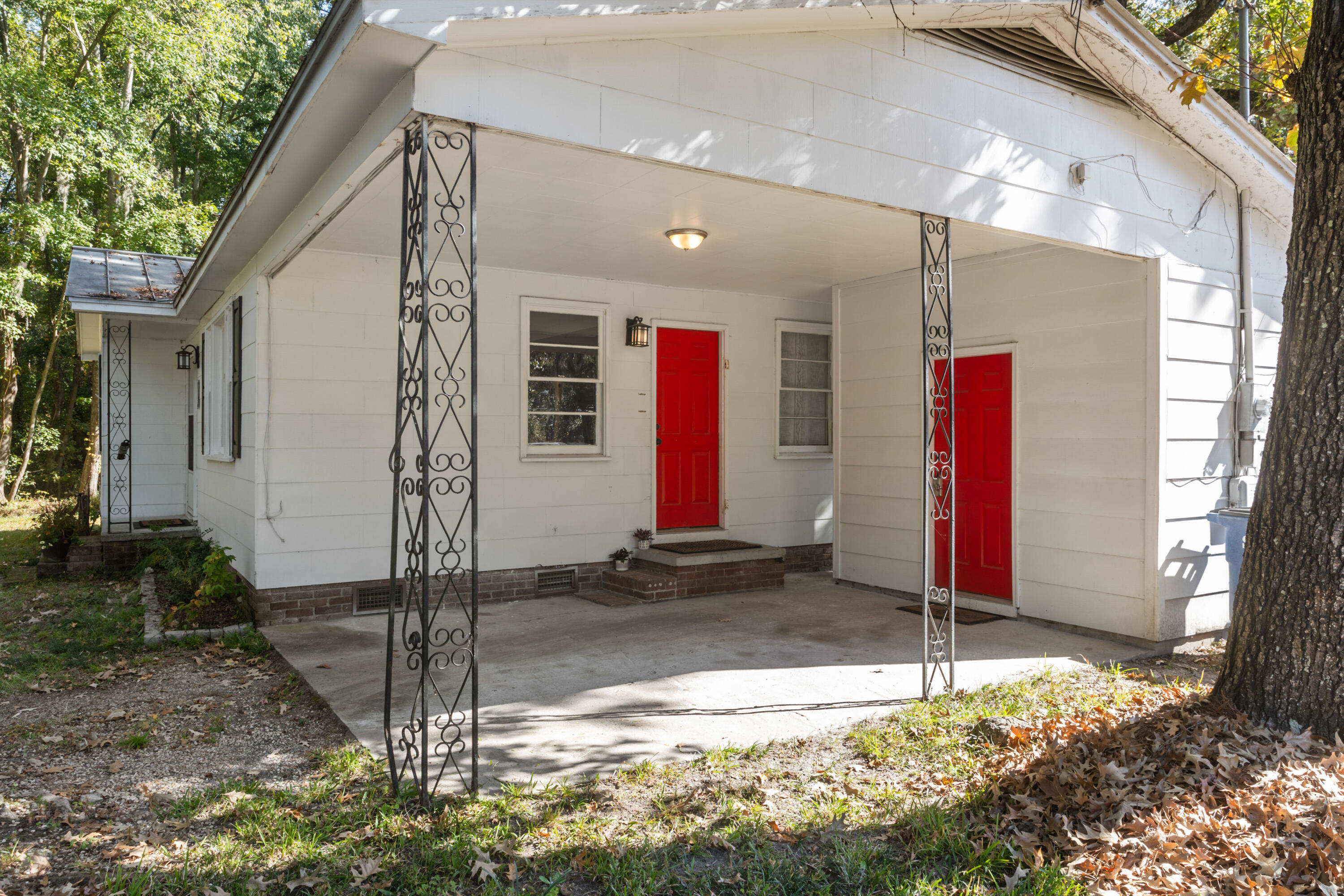 882 Savage Road Charleston, SC 29414 - Photo 19 of 30 882 Savage Rd-39