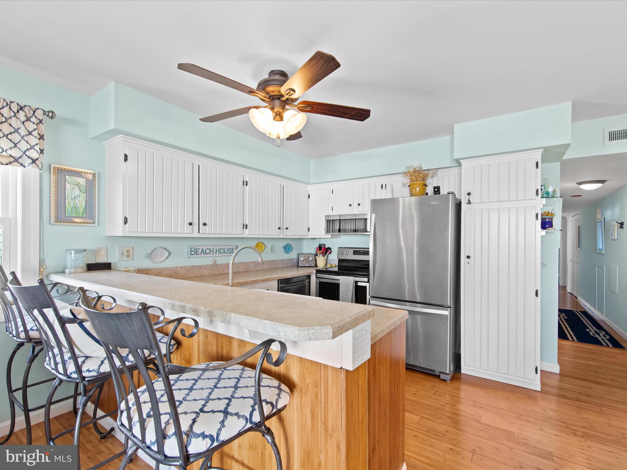 717 Rusty Anchor Road, Unit 10 Ocean City, MD 21842 - Photo 7 of 41 Gallery Image 7