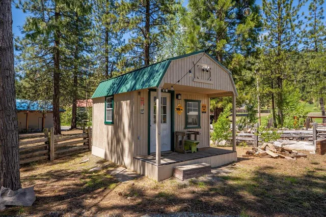 $329,000 | 38290 Battle Creek Avenue, Mineral, CA 96063