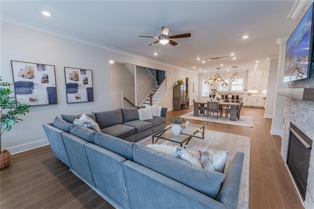 465 Anglin Walk Alpharetta, GA 30009 - Photo 14 of 40