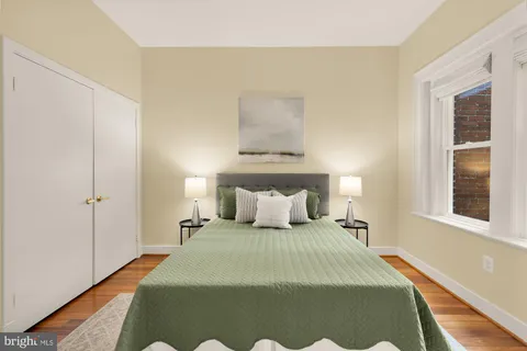 $890,000 | 1915 Calvert Street Northwest, Washington, DC 20009