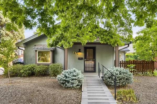 $2,900 | 747 East Arkansas Avenue, Denver, CO 80210