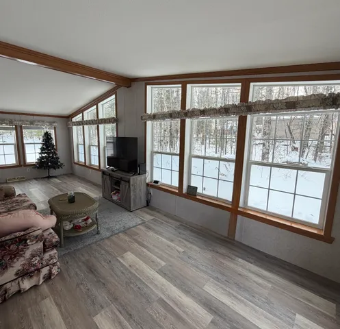 $289,000 | 3036 Ohio Street, Glenburn, ME 04401