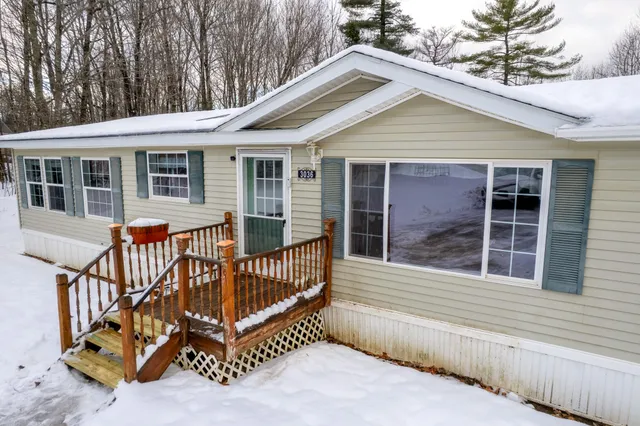 $289,000 | 3036 Ohio Street, Glenburn, ME 04401