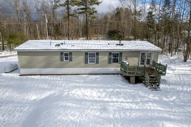 $289,000 | 3036 Ohio Street, Glenburn, ME 04401