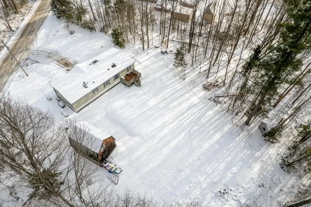 $289,000 | 3036 Ohio Street, Glenburn, ME 04401