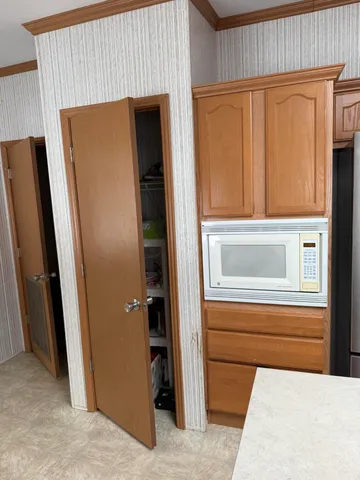 $289,000 | 3036 Ohio Street, Glenburn, ME 04401