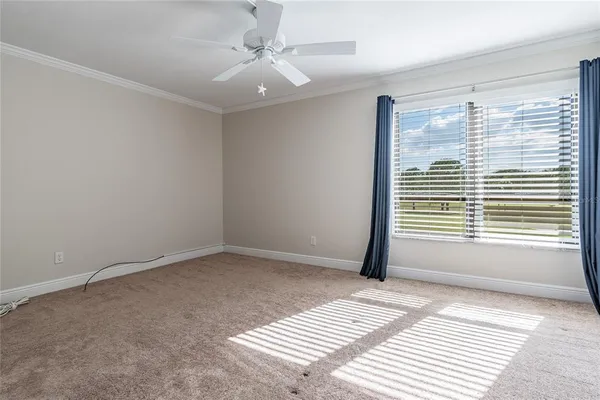 $2,100 | 13618 Greenfield Drive, Unit 305, Tampa, FL 33618