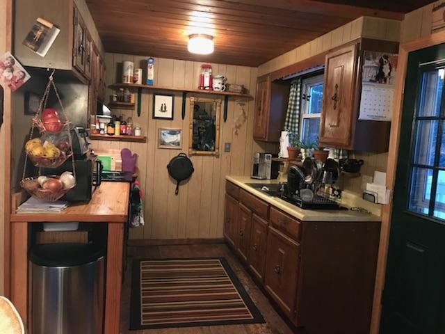 2229 Highway 3 Carroll, NH 03598 - Photo 21 of 32