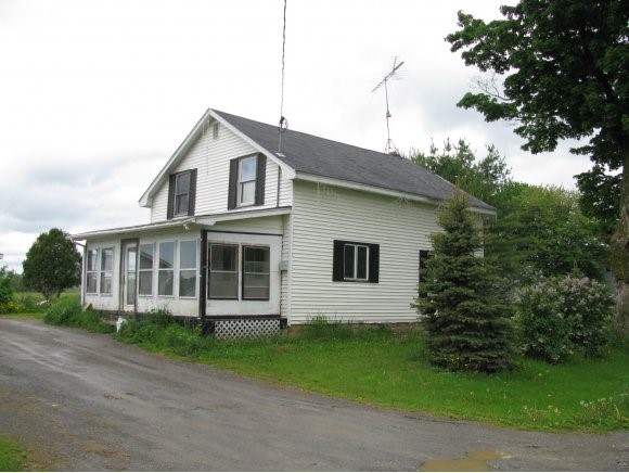 4810 Middle Road Franklin, VT 05457 - Photo 1 of 1 Gallery Image 1