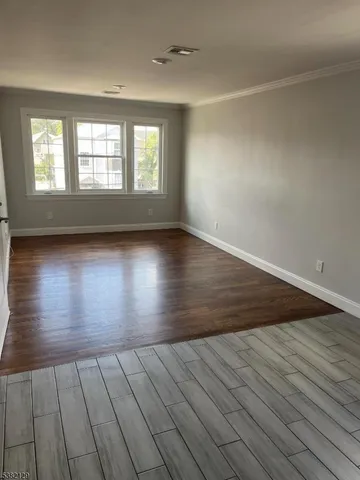 $2,600 | 253 Pine Street, Elizabeth Port, NJ 07206