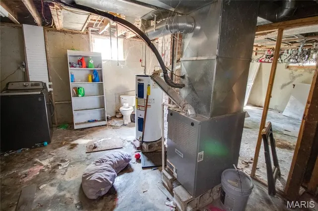 $80,000 | 2020 Country Club Drive, Alton, IL 62002