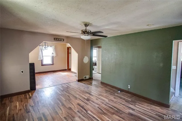 $80,000 | 2020 Country Club Drive, Alton, IL 62002