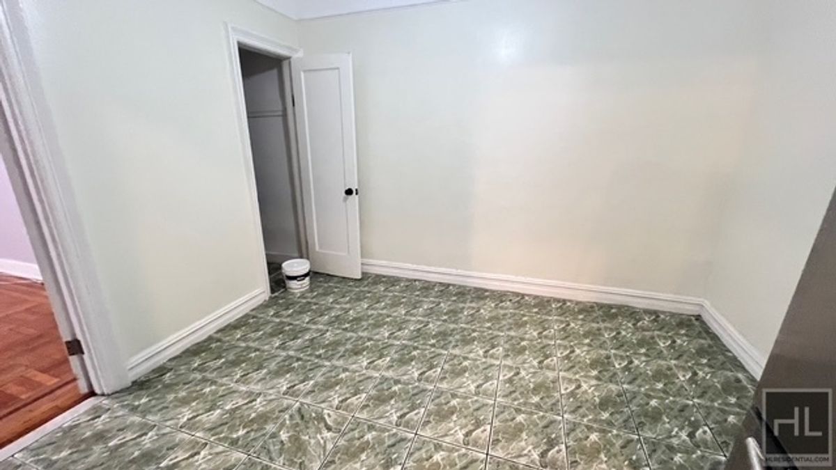 797 Lenox Road, Unit 1 Brooklyn, NY 11203 - Photo 12 of 21 a view of an empty room