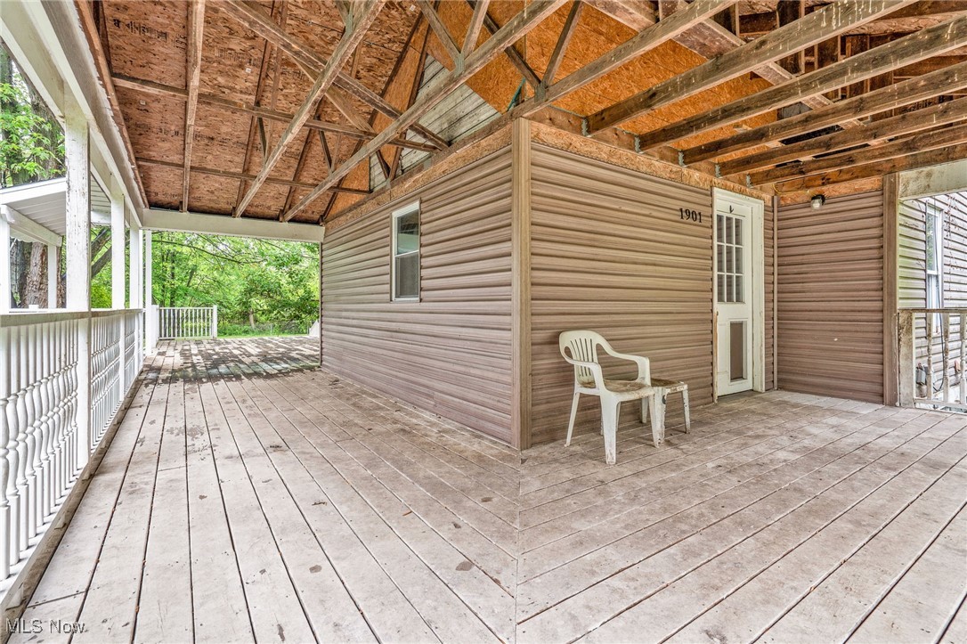 1901 Kimball Road Southeast Canton, OH 44707 - Photo 19 of 32 View of wooden terrace