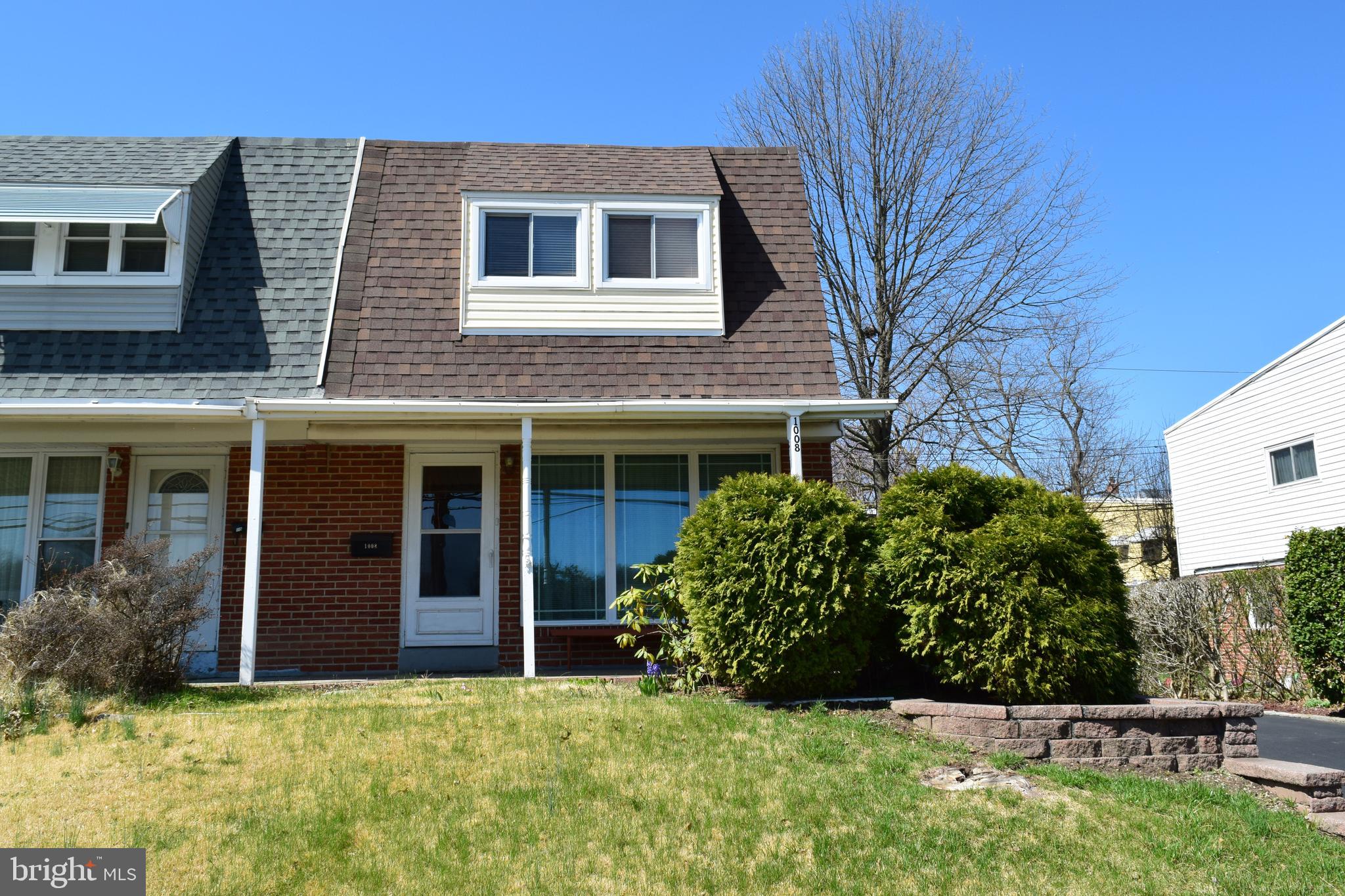 1008 Tomlinson Road Philadelphia, PA 19116 - Photo 2 of 40 Gallery Image 2