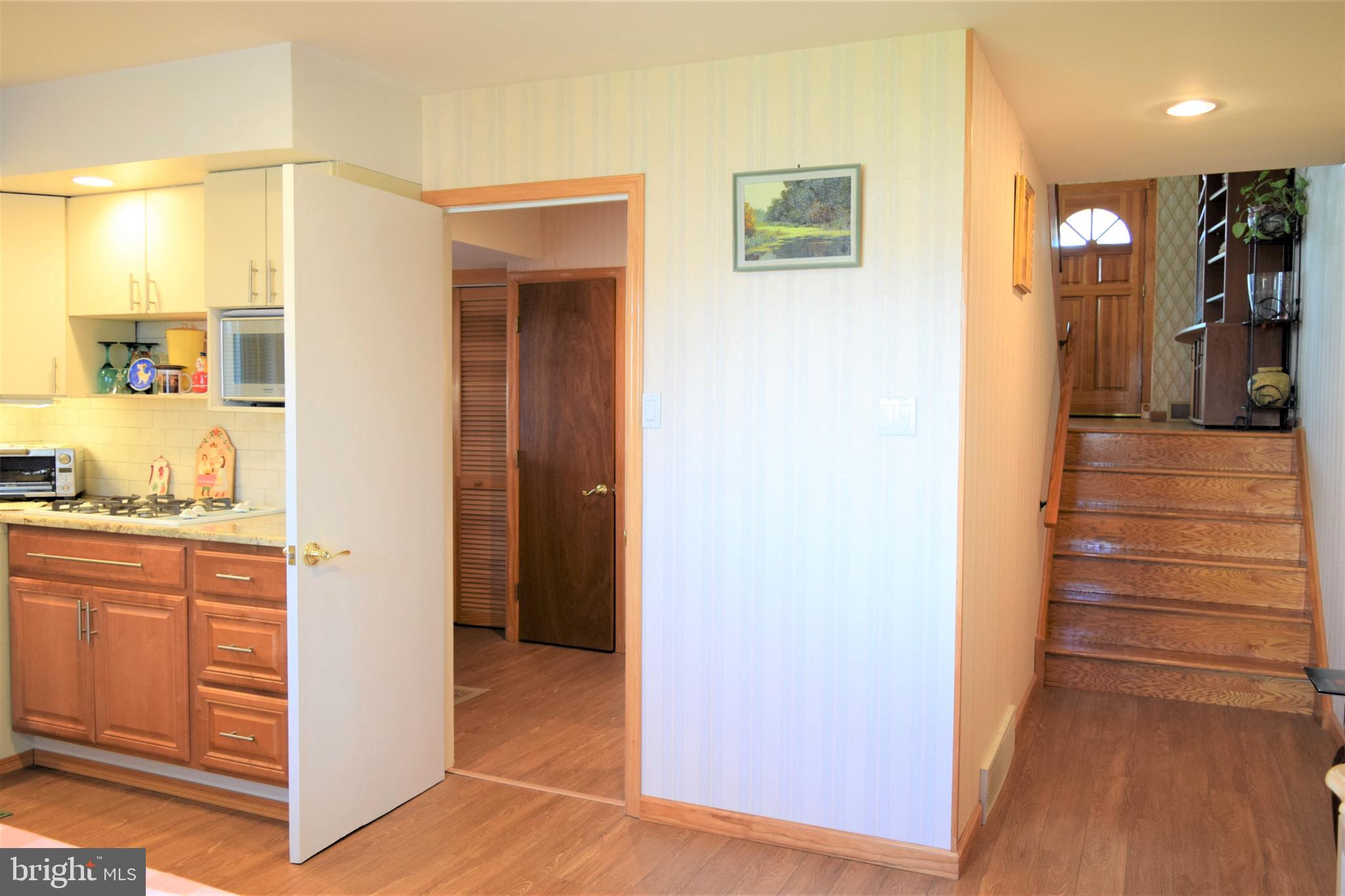 1008 Tomlinson Road Philadelphia, PA 19116 - Photo 21 of 40 Kitchen