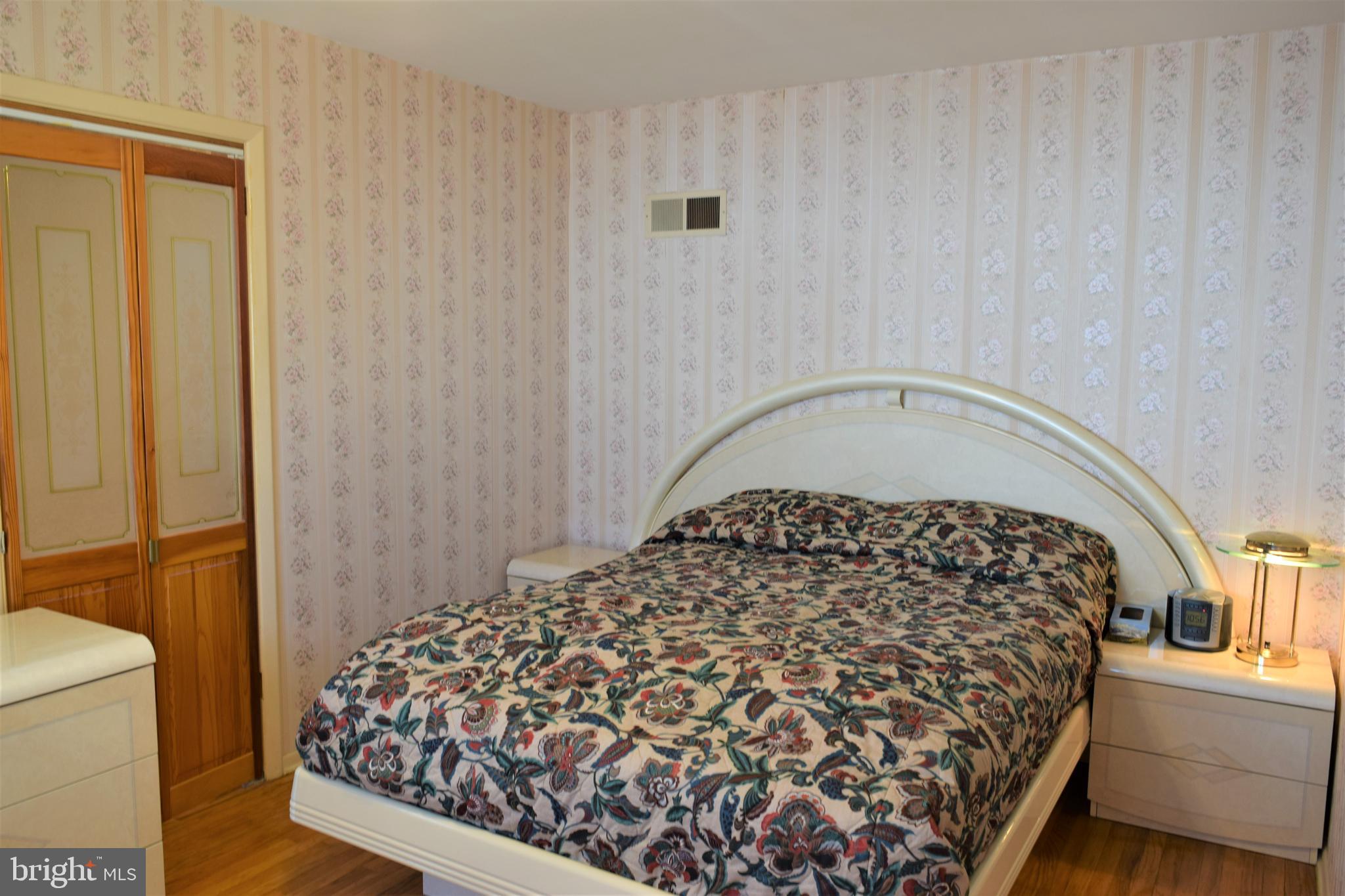 1008 Tomlinson Road Philadelphia, PA 19116 - Photo 9 of 40 Bedroom 1