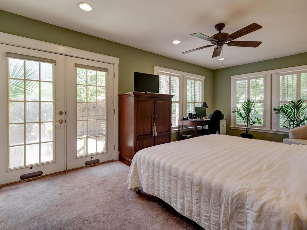 2012 Reaves Drive Raleigh, NC 27608 - Photo 7 of 22 Photo 7