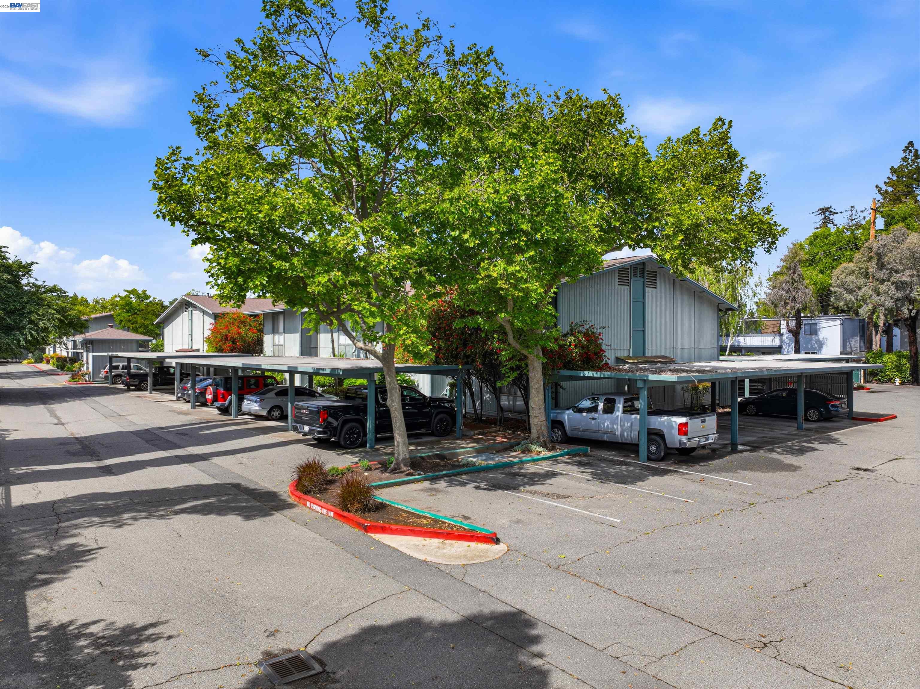1036 Oak Grove Road, Unit 81 Concord, CA 94518 - Photo 2 of 11 an outdoor view of the seating area