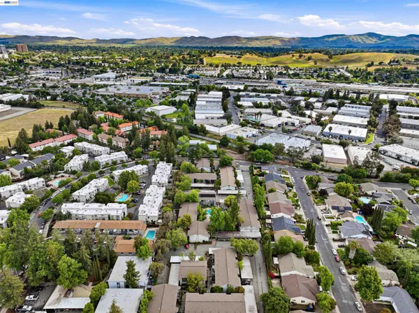 $235,000 | 1036 Oak Grove Road, Unit 81, Concord, CA 94518