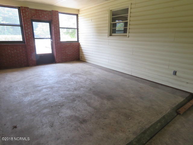 5621 St Nicholas Road Wilmington, NC 28405 - Photo 21 of 27 IMG_1585