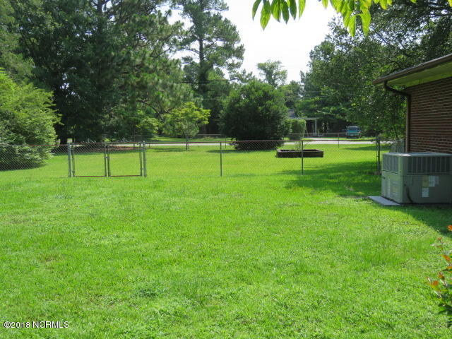 5621 St Nicholas Road Wilmington, NC 28405 - Photo 24 of 27 IMG_1590