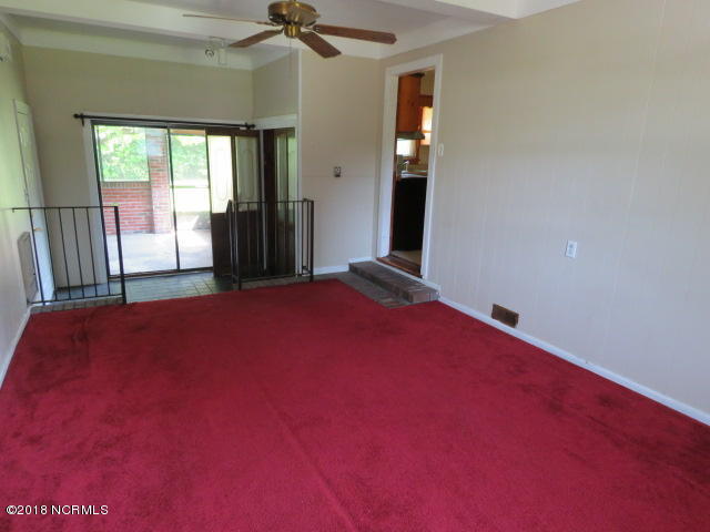 5621 St Nicholas Road Wilmington, NC 28405 - Photo 3 of 27 IMG_1583