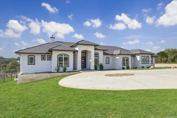 $1,350,000 | 1356 Bordeaux Lane, New Braunfels, TX 78132