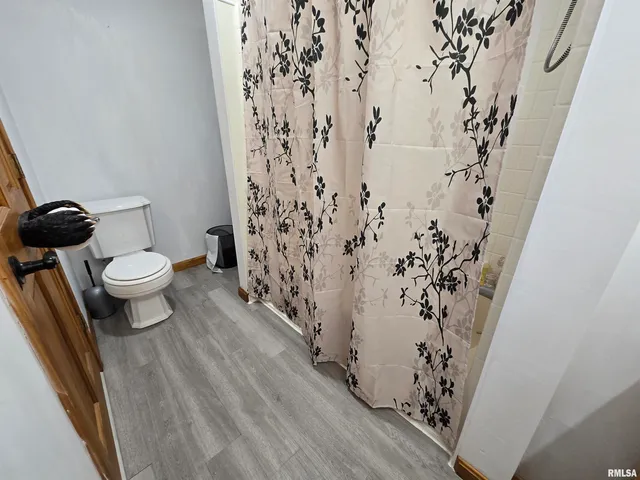 $390,000 | 21885 North Tea Rose Lane, Texico, IL 62889