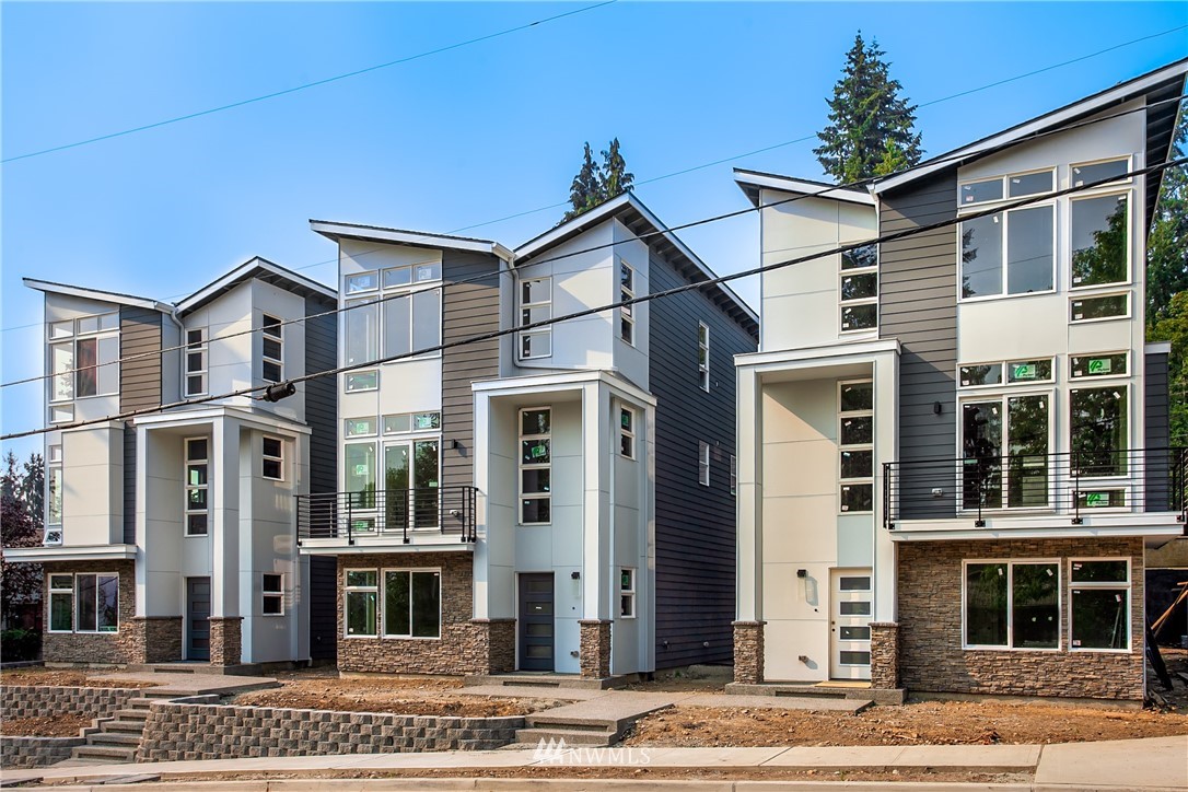 10342 Northeast 187th Street, Unit 2 Bothell, WA 98011 - Photo 20 of 21