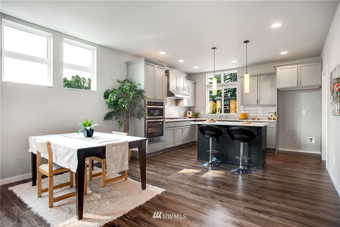 10342 Northeast 187th Street, Unit 2 Bothell, WA 98011 - Photo 6 of 21