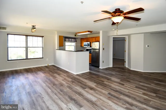 $2,250 | 14100 Farnsworth Lane, Unit 2202, Upper Marlboro, MD 20772