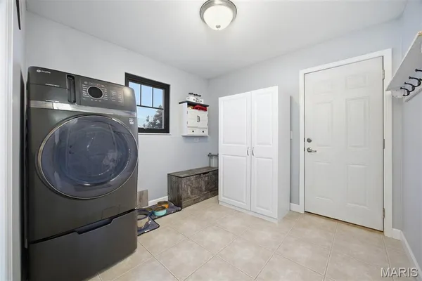 $364,900 | 13976 Lincoln Drive, Breese, IL 62230