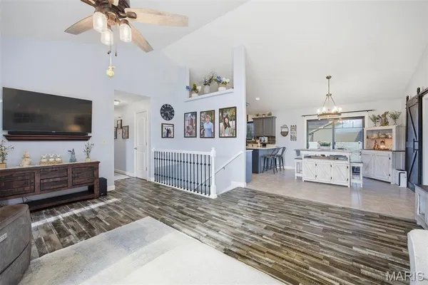 $364,900 | 13976 Lincoln Drive, Breese, IL 62230