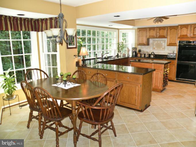 11896 Fawn Ridge Lane Reston, VA 20194 - Photo 6 of 27 GOURMET KITCHEN WITH GRANITE