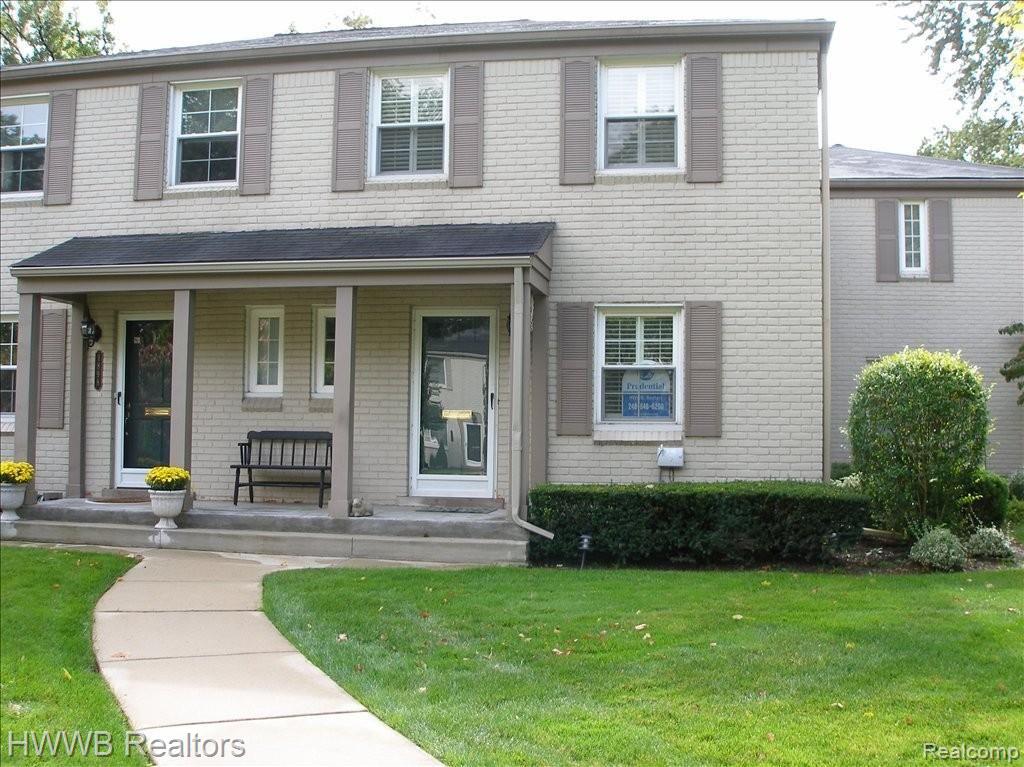 1892 Graefield Road, Unit 2 Birmingham, MI 48009 - Photo 1 of 12 End Unit-More Light